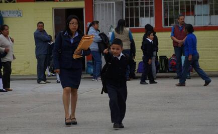 Sin calendario, CNTE inicia ciclo escolar en Nochixtlán