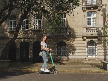 ¿Cómo rentar un scooter eléctrico en la CDMX?