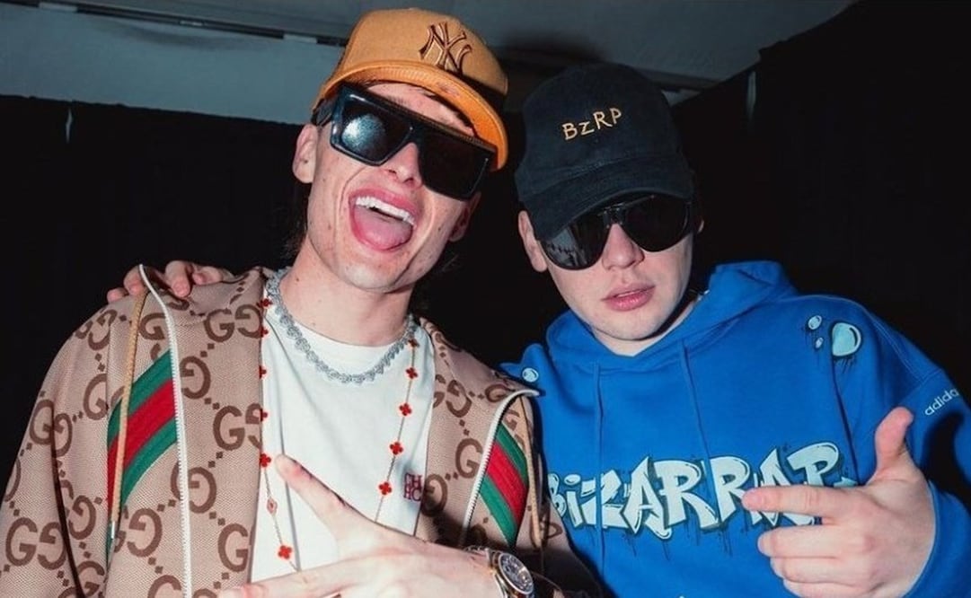 Bizarrap y Peso Pluma causaron furor con el anuncio de su colaboración. Foto: Twitter @bizarrap