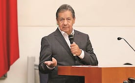 Higinio Martínez llega a la presidencia del Senado; Morena cierra filas en torno a él