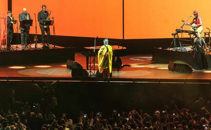 Fito Páez deslumbra a 80 mil capitalinos en el Zócalo; canta desde “El amor después del amor” hasta “11 y 6”