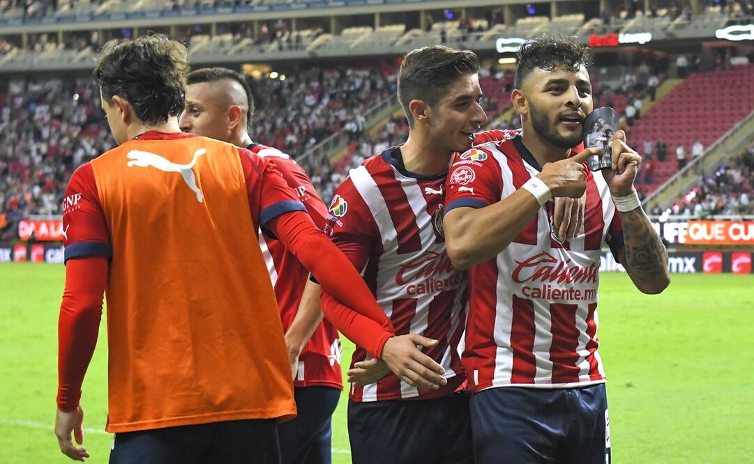 Chivas enfrenta a Tigres, prueba difícil previo al Clásico Nacional. Foto: Archivo/ EL UNIVERSAL