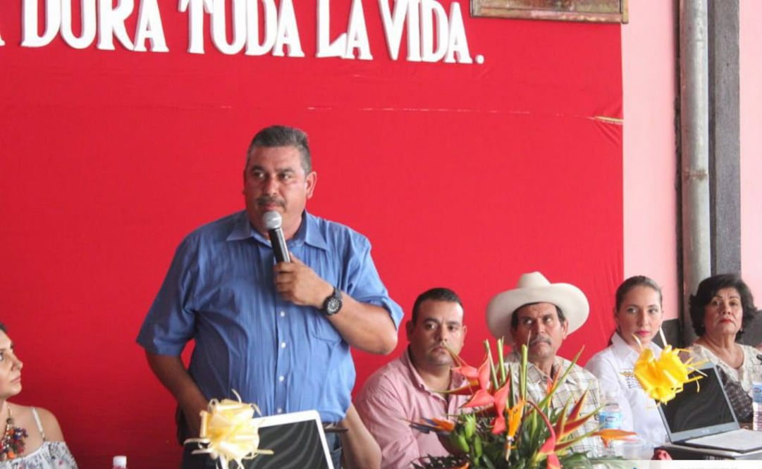 (Foto: Facebook Ayuntamiento de Coalcomán)