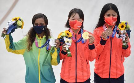 Skateboarding en Tokio 2020 da medallas a chicas de 13 y 16 años; el podio más joven en la historia