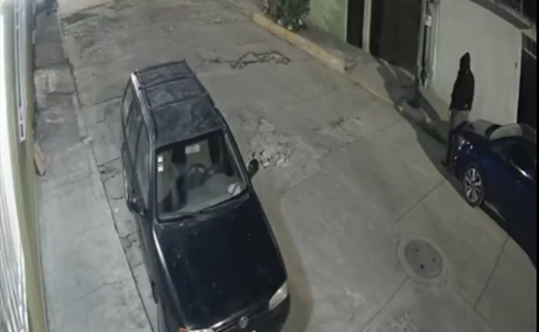 Video revela modus operandi de ladrones en robos de vehículos en Cuautitlán Izcalli. Foto: Captura de pantalla