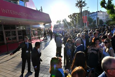 Evacúan parte del festival de Cannes por falsa alarma