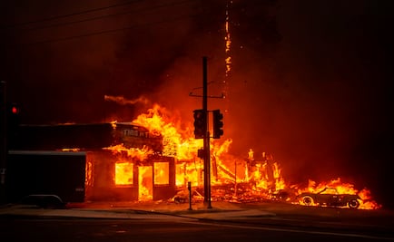 Incendios en California dejan al menos 5 muertos y miles de evacuados