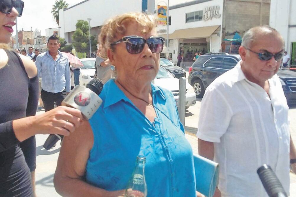 Meche, entre otras cosas, sobrevive a un mundo de misoginia, dice el libro. Foto/CORTESÍA