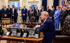 Trump analiza que el Estado tenga participación accionaria en empresas de IA; se reunirá con líderes del sector