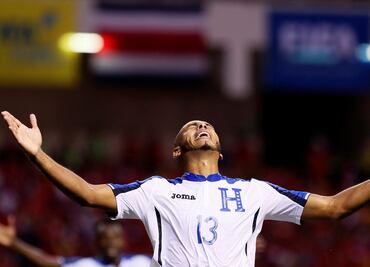 En Honduras están furiosos con arbitraje mexicano