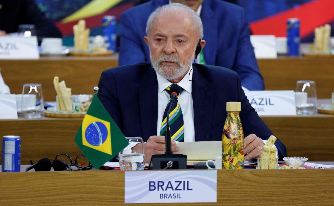 El presidente de Brasil, Luiz Inácio Lula da Silva, pronuncia un discurso durante la sesión inaugural de la Cumbre del G20 en Río de Janeiro, Brasil, el 18 de noviembre de 2024. Foto: AFP