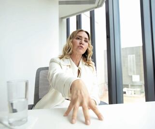 Angélica Fuentes lanza proyectos con enfoque de género