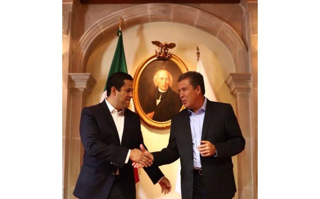 El gobernador electo Diego Sinhué y el gobernador actual Miguel Márquez Márquez