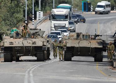 Ejército israelí impone toque de queda en sur de Líbano pese a tregua; pide a residentes “permanecer donde están”