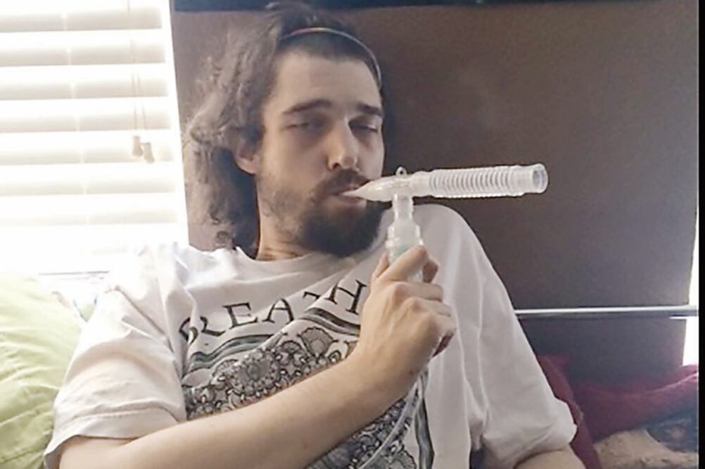 Daniel está enfermo de cáncer en los pulmones. TOMADA DE INSTAGRAM