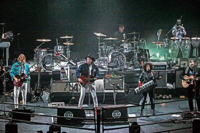 Arcade Fire deja alma y corazón