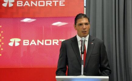 Banorte, única con calificación excelente en México: Carlos Hank González