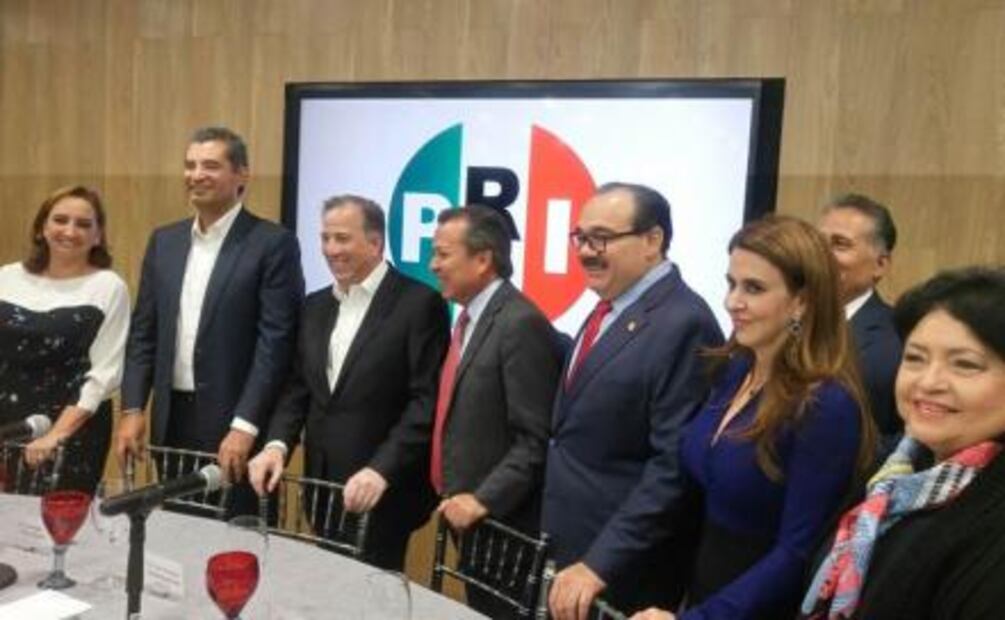 Meade se reúne con diputados del PRI
