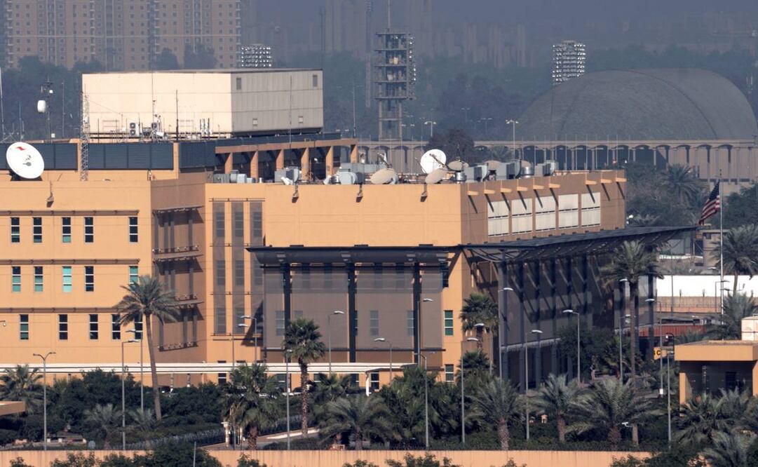Vista general de la Embajada de EU en Bagdad (Foto: Reuters)