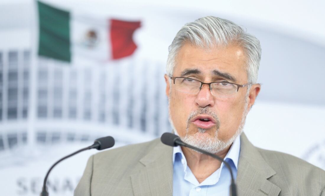 José Narro Céspedes, senador por Morena, dice que si el gobierno certifica a especialista médicos su número se duplicaría. Foto: ARCHIVO EL UNIVERSAL