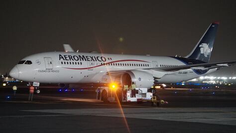 Arriba lote de vacunas AstraZeneca; es el primero mediante mecanismo Covax