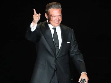 Mi logro es haber sobrevivido: Luis Miguel
