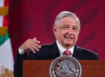 Soy optimista, espero que no caiga mucho la economía del país: AMLO