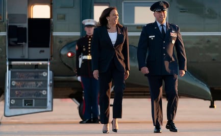 Vicepresidenta Kamala Harris llega a El Paso, Texas, para visita a frontera entre México y EU