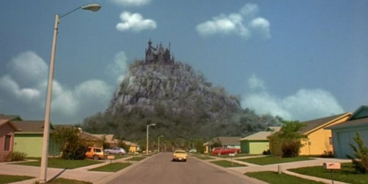 Ponen en venta la casa donde se filmó "El joven manos de tijera"