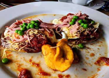 ¿Qué son los huevos motuleños? Los favoritos de AMLO para desayunar