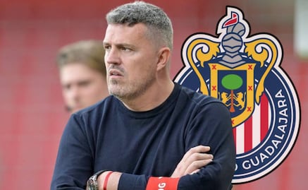 Chivas se queda sin técnico previo al duelo ante Pumas; habrían despedido a Óscar García Junyent