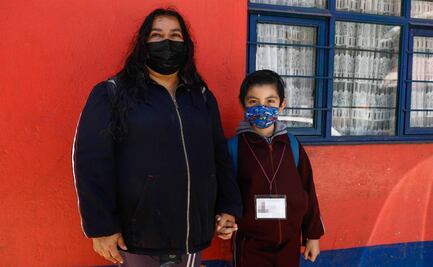 “A los más jodidos siempre nos amuelan más”, dice madre por eliminación de escuelas de tiempo completo