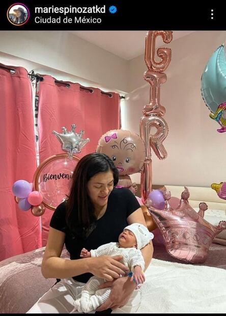 María del Rosario Espinoza presume el nacimiento de su hija en redes sociales