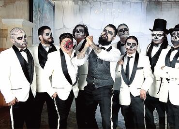 La música, como el amor, es mejor en vivo: Panteón Rococó