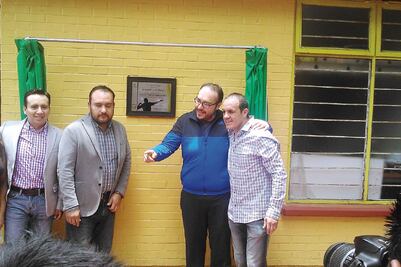 Bielsa debe dirigir al Tri: Blanco 