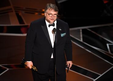 Equipos mexicanos felicitan a Guillermo del Toro