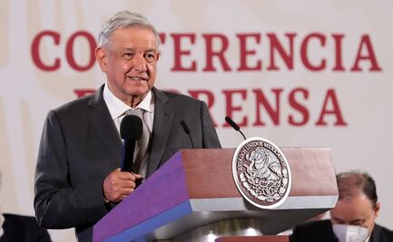 Publican carta en apoyo a AMLO y contra “privatizadores de la palabra”
