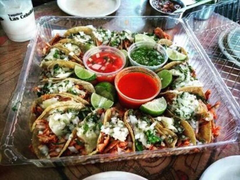 Llega la rosca de tacos al pastor a la CDMX