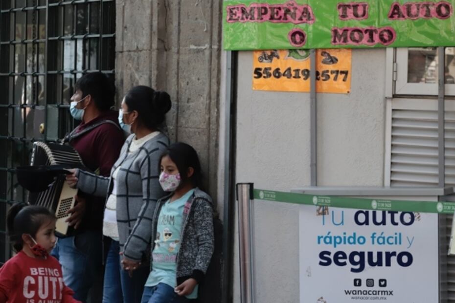 Crónica. "Unos vienen a empeñar para sacar para los reyes, yo para pagarle al gobierno"