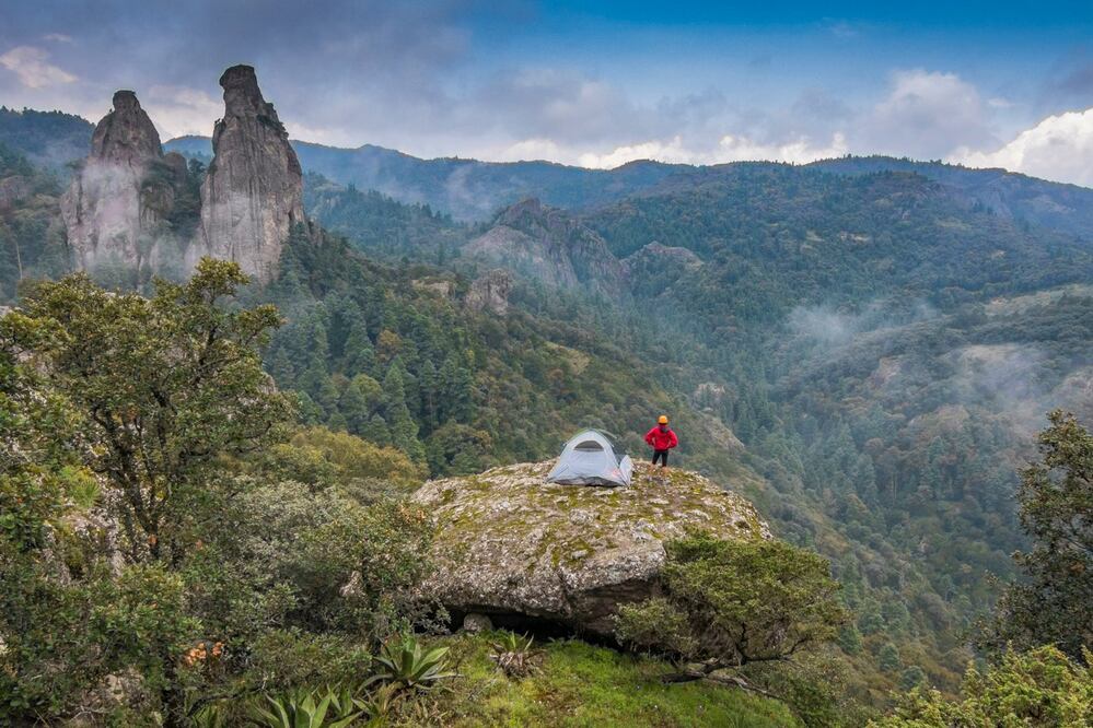 El Chico, Hidalgo. Cuenta con 2 mil 739 hectáreas libres para acampar y realizar cualquier actividad. (Foto: Cortesía Van de Foto)