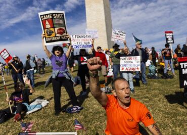 Protestan en Washington contra Trump tras victorias demócratas en comicios locales