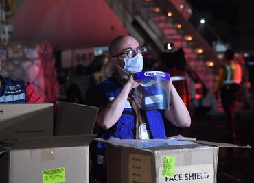 Llega séptimo vuelo de China con insumos contra Covid-19; no incluyó ventiladores