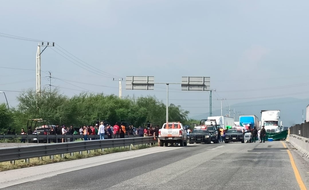 El bloqueo ferroviario en Chapulco, Puebla, desde el 24 de septiembre interrumpe el transporte de combustibles y materias primas clave para industrias como la automotriz, acerera y cementera, afectando también las refinerías de Salamanca y Tula. Imagen ilustrativa. Foto: Especial
