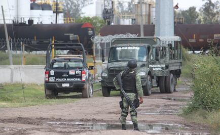 Desalojan a vecinos en Irapuato por fuga de hidrocarburo