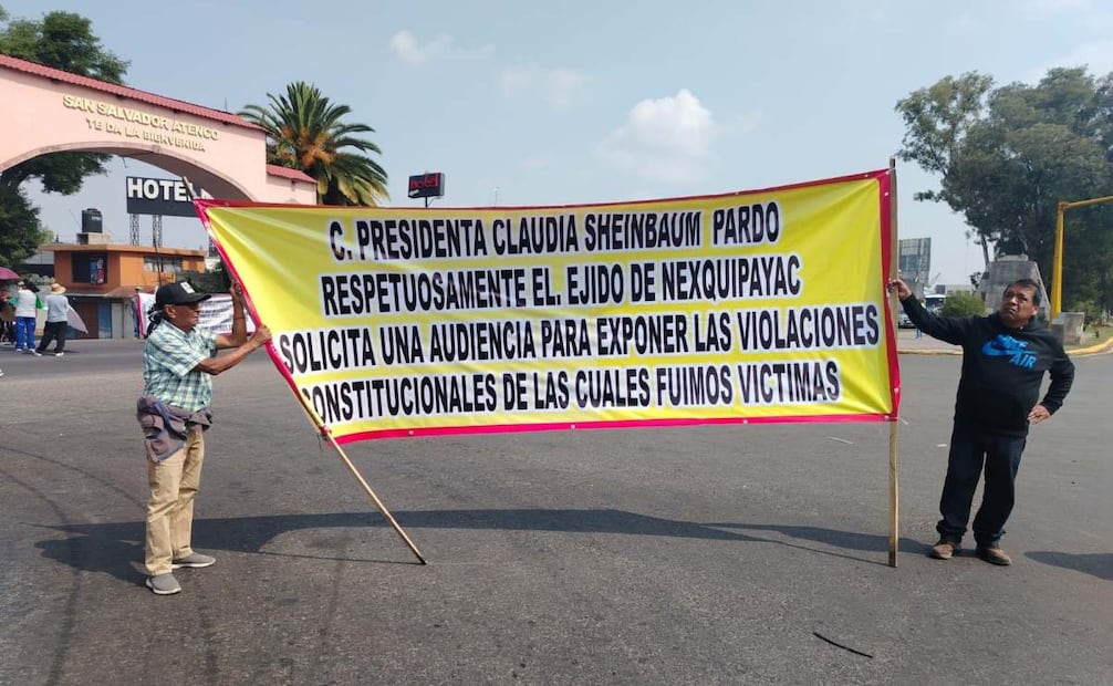 Ante la visita de la presidenta Claudia Sheinbaum Pardo a San Salvador Atenco, en el Estado de México, pobladores cerraron la carretera Lechería - Texcoco. Foto: Eduardo Dina/ EL UNIVERSAL