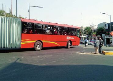 Se estrena con choque Línea 6 del Metrobús