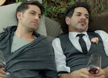 Gay, último personaje de Renato López