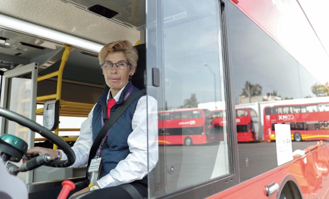 Guadalupe ha sido felicitada por la gente por su forma de conducir en otras líneas. (Fotos: IVÁN STEPHENS)