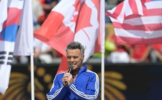 Robbie Williams aclara video que generó especulaciones de supuesto consumo de drogas tras el Mundial 2026