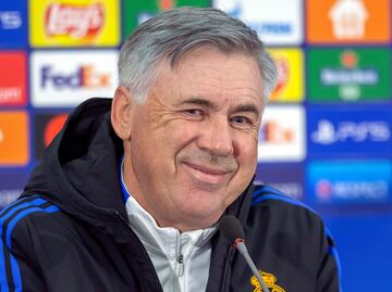 Carlo Ancelotti: El futbol debe cambiar, se juega mal
